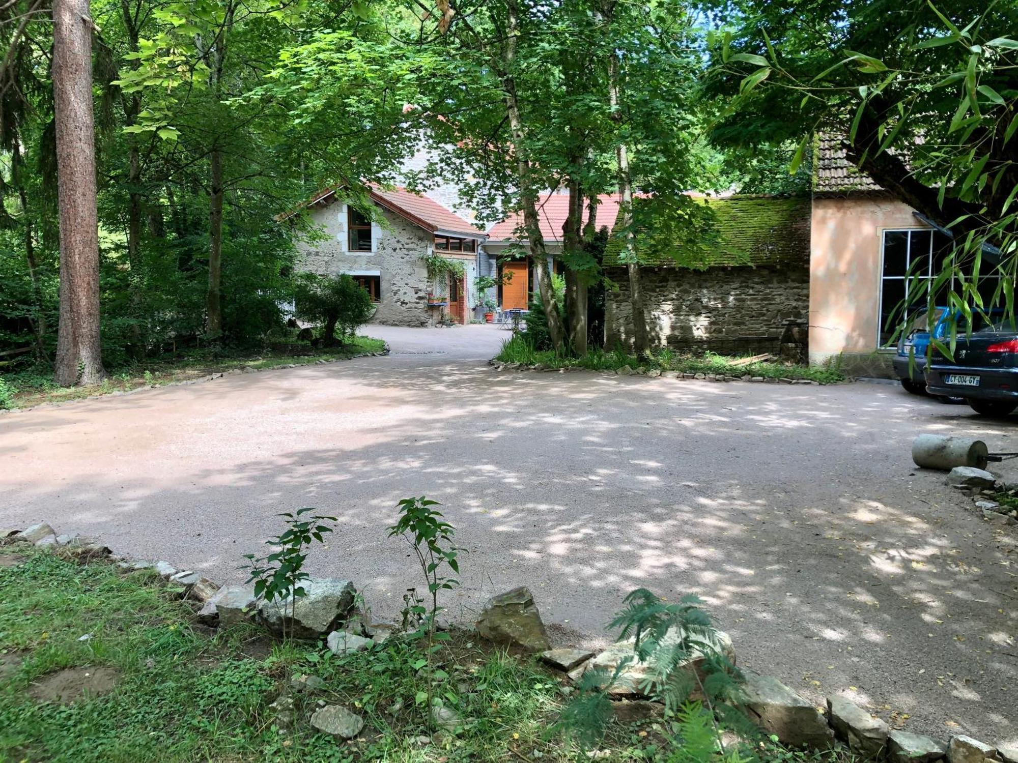 Chambre Sur Une Ile Saint-Bonnet-de-Rochefort Luaran gambar